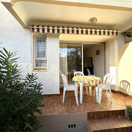 Lejlighed Rez-de-jardin Confortable Avec Terrasse Proche Plage, Parking Prive - Fr-1-837-62
