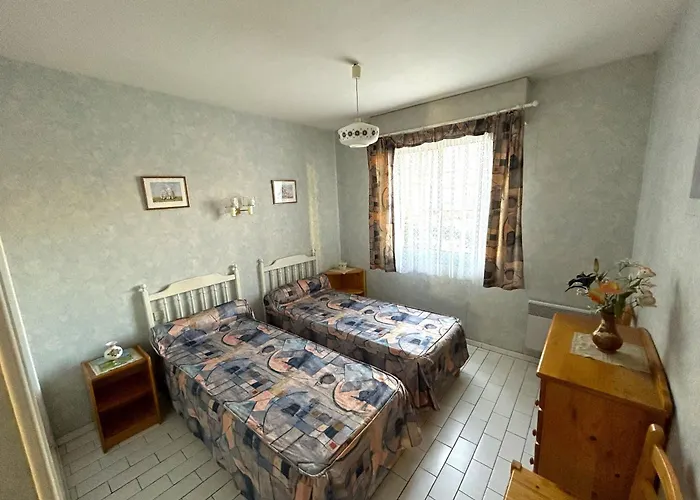 Rez-de-jardin Confortable Avec Terrasse Proche Plage, Parking Prive - Fr-1-837-62 アパート